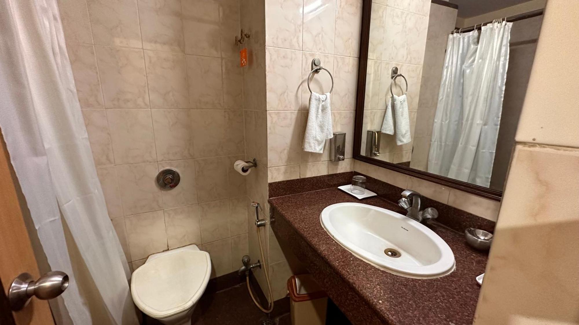 Hotel Sriyash Regency Bhāgalpur Екстериор снимка
