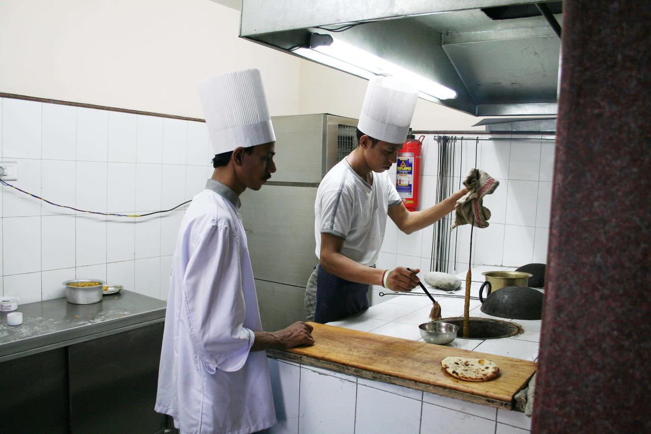 Hotel Sriyash Regency Bhāgalpur Екстериор снимка